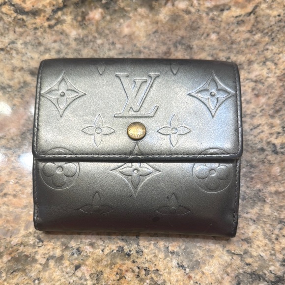 Louis Vuitton Black Monogram Wallet - Picture 1 of 7